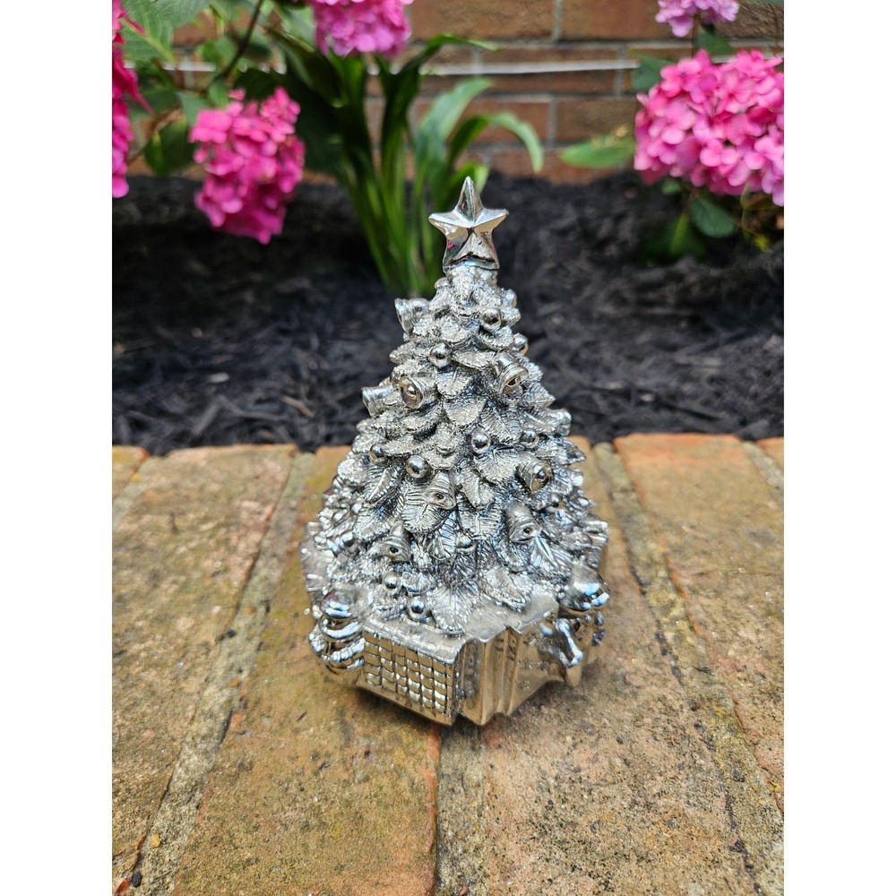 Reed & Barton Silver Plate Musical Christmas Tree "O Tannenbaum" Works Great!
